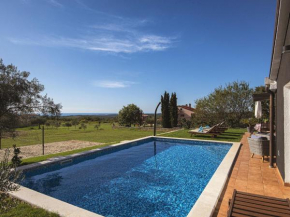 Attractive villa in Rovinjsko Selo with pool